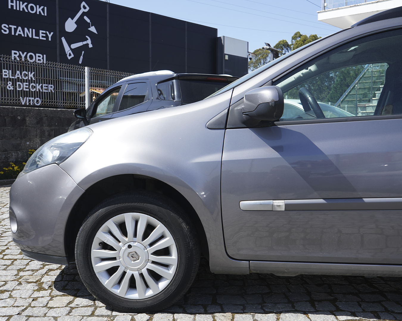 renault carrinha frontal