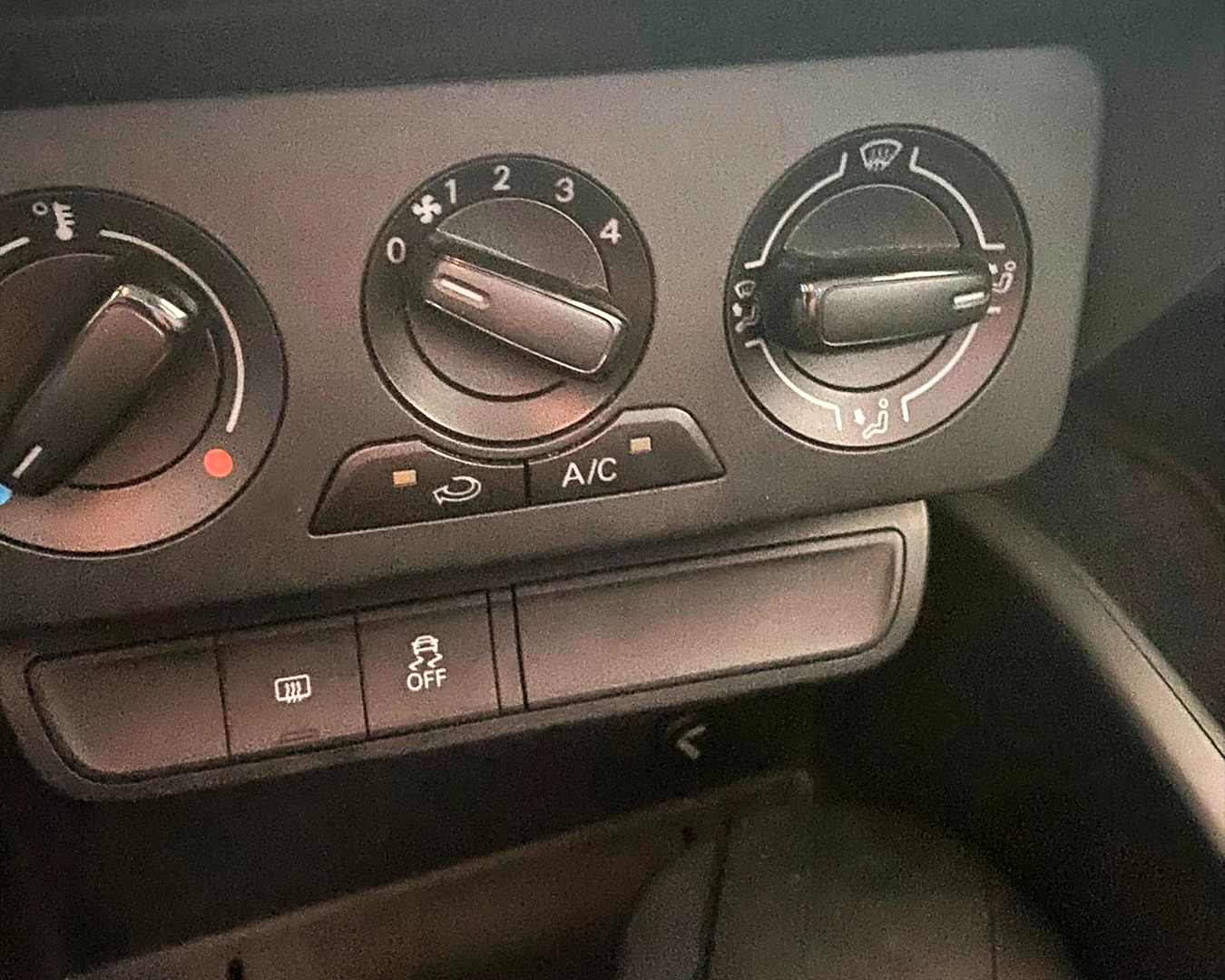 AUFI A1 18copiar.jpg