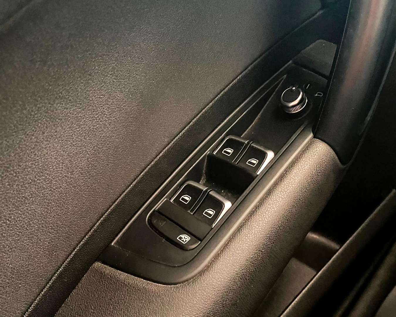 AUFI A1 21copiar.jpg